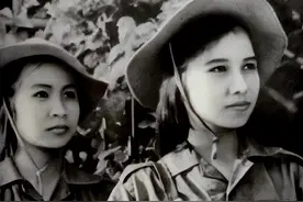 79年，我军俘虏117名越南女兵，担心会被枪毙，我军做法令人钦佩图片