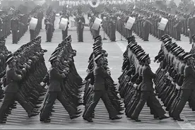 1985年，被裁掉的11个军，有四支部队是外战劲旅图片