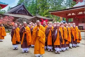 日本和尚苦修肉身舍利的三个阶段：最残酷的自杀图片