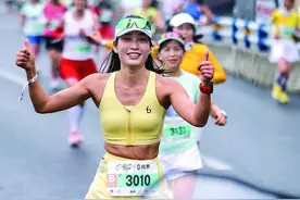 2025重庆女子半马 赛会纪录被改写图片