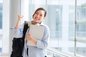为什么女性“下面”会发臭、有异味？医生：多半是3个原因导致图片