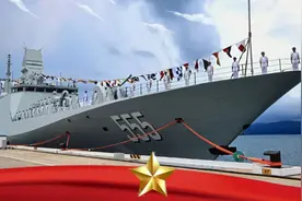 第一批054B服役，目光都盯着船厂，坐等6000吨大护和9000吨通驱？图片