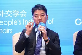 刘强东与辛巴：电商风云中双雄之争图片