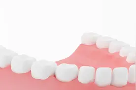 牙齿打桩后多久可以戴牙冠图片