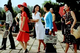 一组80年代美女照片：没有滤镜、化妆品，个个干净清爽，清丽脱俗图片