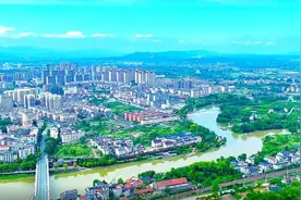 “世界斯诺克”何以结缘玉山图片