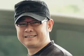 原来被伤害的不止刀郎！云朵跪谢是真心或另有目的？网友道破真相图片