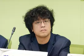 台大高材生沈伯洋和他的"黑熊学院"："台独"武装分子头目?图片