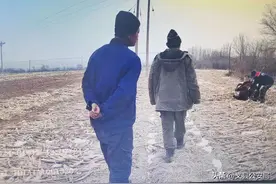 危险！疯牛失控伤人，民警果断击杀图片