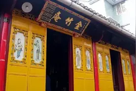 她是清末寡妇尼姑，难耐寂寞半路还俗嫁人，生下一子祸害中国至今图片