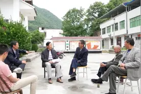 创新引领新时代政法工作 “无忧超市”解民忧——揭秘镇坪县“无忧调解超市”入选诸暨市枫桥经验陈列馆的背后图片
