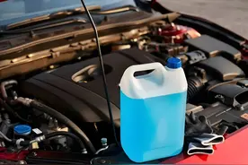 汽车防冻液长时间不换对车子有什么影响？图片