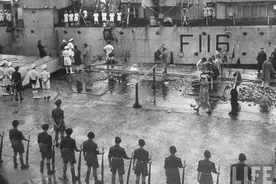 1949年中国发生了什么重大事件，影响到我国人民的命运彻底被改变图片