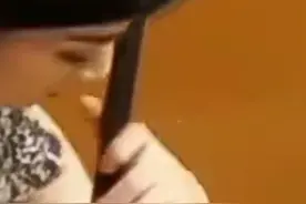 二胡换把中常见的两个问题:声音失准和灵活性不足的解决办法图片