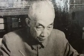 吴玉章简介 吴玉章的子女后代图片