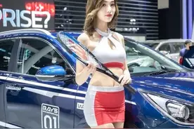 都说模特行业吃香，判断自己能不能入行，只需3个指标。图片