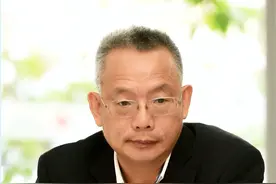 4个江西人在广东中山逆袭：赣州人当过老师，宜春人做LED成首富图片