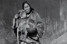 丈夫被主席3次提及，49年上交一斤多黄金，湖南一女丐身份不简单图片