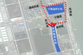本月25.4万人争抢小客车号牌图片