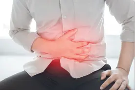 老肚子胀气，打嗝放屁？保和丸、平胃散、木香顺气丸哪个更适合你图片