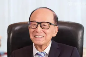96岁李嘉诚乐坏了，称几天睡不着觉，没想到医学最新突破不可思议图片