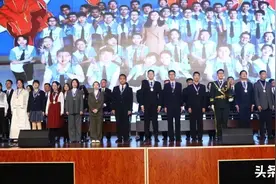 成人启新 大任始承 山西大学附中2025届高三年级成人礼隆重举行图片