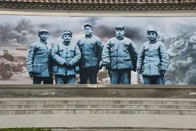 淮海战役，总前委“形同虚设”？实际帮了粟裕大忙图片