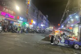 夜拍广州大墩村，很多外出打工人的栖息地。图片