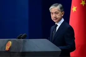 中国军舰停靠柬埔寨码头，让美国担忧的还不止这些图片