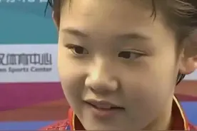 笑死！张家齐解说女子双人跳夺冠，吃醋陈芋汐，有了全妹忘了她图片