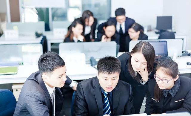 马斯克的智慧：发财其实很简单，就是每天循环干3件事，干2年