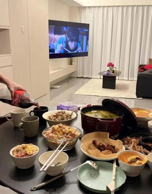 为何越来越多有钱人，宁愿买两套房，也要费尽心思搬离别墅？