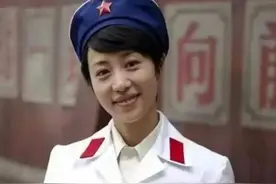 张龄心：坚持不婚不育18年，退休就去养老院，如今她反被自己打脸图片