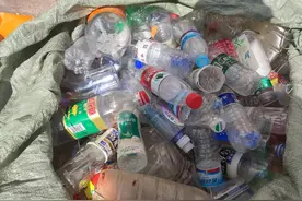 从拾荒者视角，看我们日常生活中的塑料垃圾产生量图片