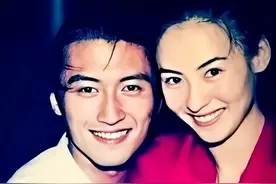 如今才明白，谢霆锋对张柏芝，不是喜欢，而是深爱图片