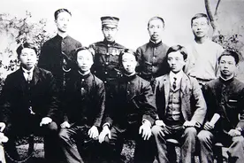 甲辰往事图片