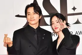 宋承宪晒与全汝彬合照，网友：两人年龄相差13岁，看起来却很匹配图片