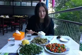 我技校毕业，39岁未婚，身材似少女，相了65次亲，如今嫁北京土著图片