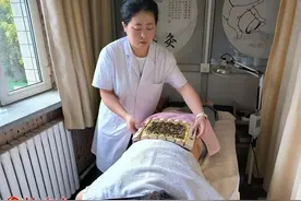 “有灯常亮、有人常驻” 乌鲁木齐多家医院开出“延时服务方”图片