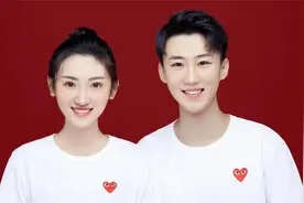我90后，为了婚姻辞掉空姐工作，甘愿做个全职妈妈，不后悔图片