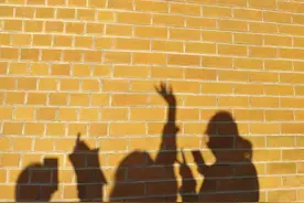 4年裸辞8次的女孩：已老实，渴望工位图片