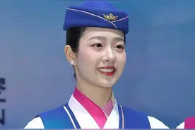 空姐制服图片