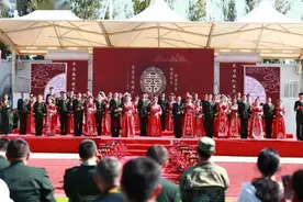 缘定今生、筑爱军营，这场集体婚礼超甜图片