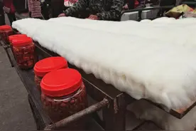 发霉的食物也能吃？这几种长毛又发霉的食物，竟然更好吃了！很多你都没吃过图片
