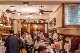 2002年香港陆羽茶室血案——知名演员因夺妻之恨雇凶杀人？图片