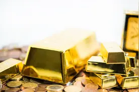 贷款买黄金！“黄金血脉觉醒了”图片