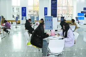 “家门口的就业服务站” 构筑15分钟服务圈图片