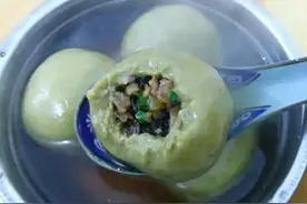 3个汤圆顶一碗饭，这是我们老家的传统汤圆，又大又好吃，来一碗图片