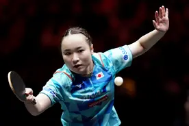 大满贯：女单8强已出6！伊藤美诚苦战5局险胜金娜英 何卓佳剃光头图片