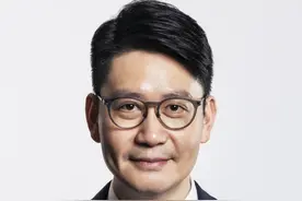 全国政协委员、东亚银行李民斌：探索更高水平金融互联互通，支持投资者跨境均衡配置图片